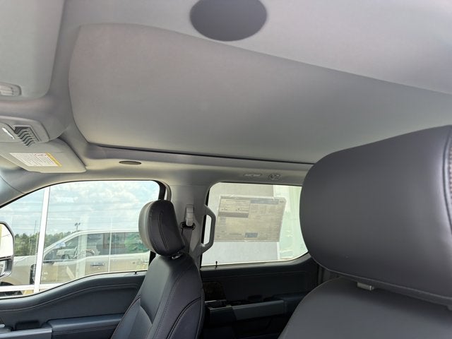 2026 Ford Super Duty F-350 SRW F-350® Lariat®