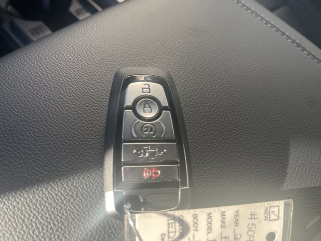 2026 Ford Super Duty F-350 SRW F-350® Lariat®