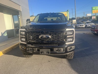 2026 Ford Super Duty F-350 SRW F-350® Lariat®