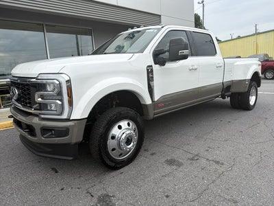 2026 Ford Super Duty F-450 DRW F-450® King Ranch®