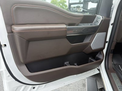 2026 Ford Super Duty F-450 DRW F-450® King Ranch®