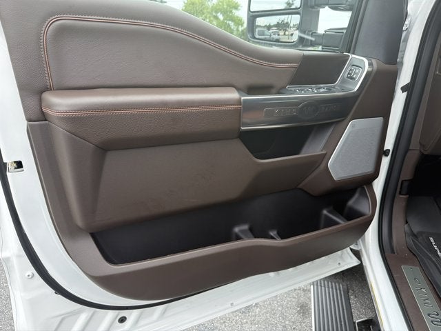 2026 Ford Super Duty F-450 DRW F-450® King Ranch®