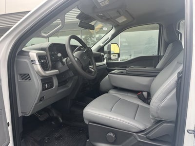 2026 Ford Super Duty F-450 DRW F-450® XL
