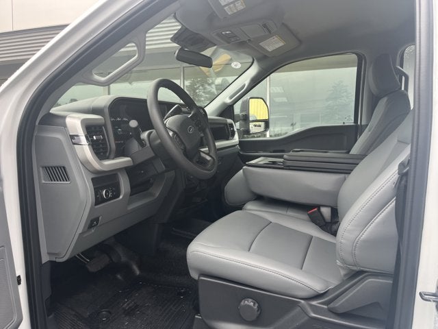 2026 Ford Super Duty F-450 DRW F-450® XL