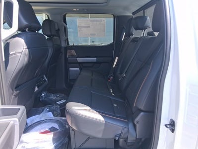 2026 Ford Super Duty F-450 DRW F-450® Lariat®