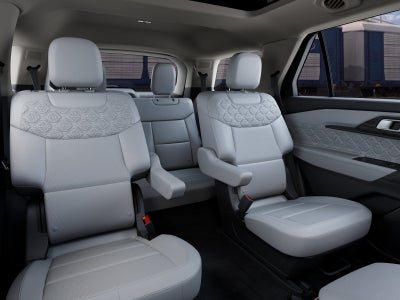 2027 Ford Explorer 4-Door 4DR RWD PLTNM